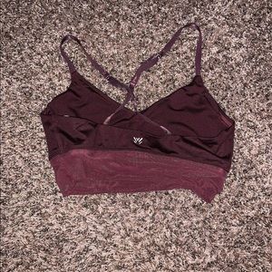sports bra